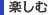 �y����